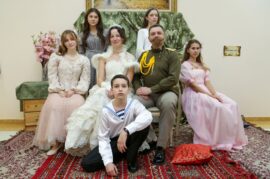 Живые картины школа права и экономики